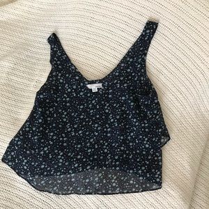 Garage sleeveless top